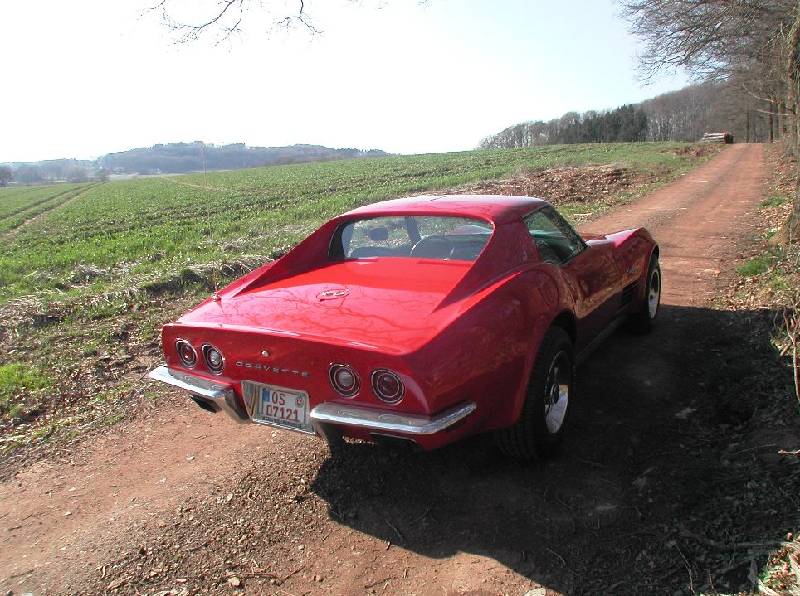 72 corvette stingray (10) 